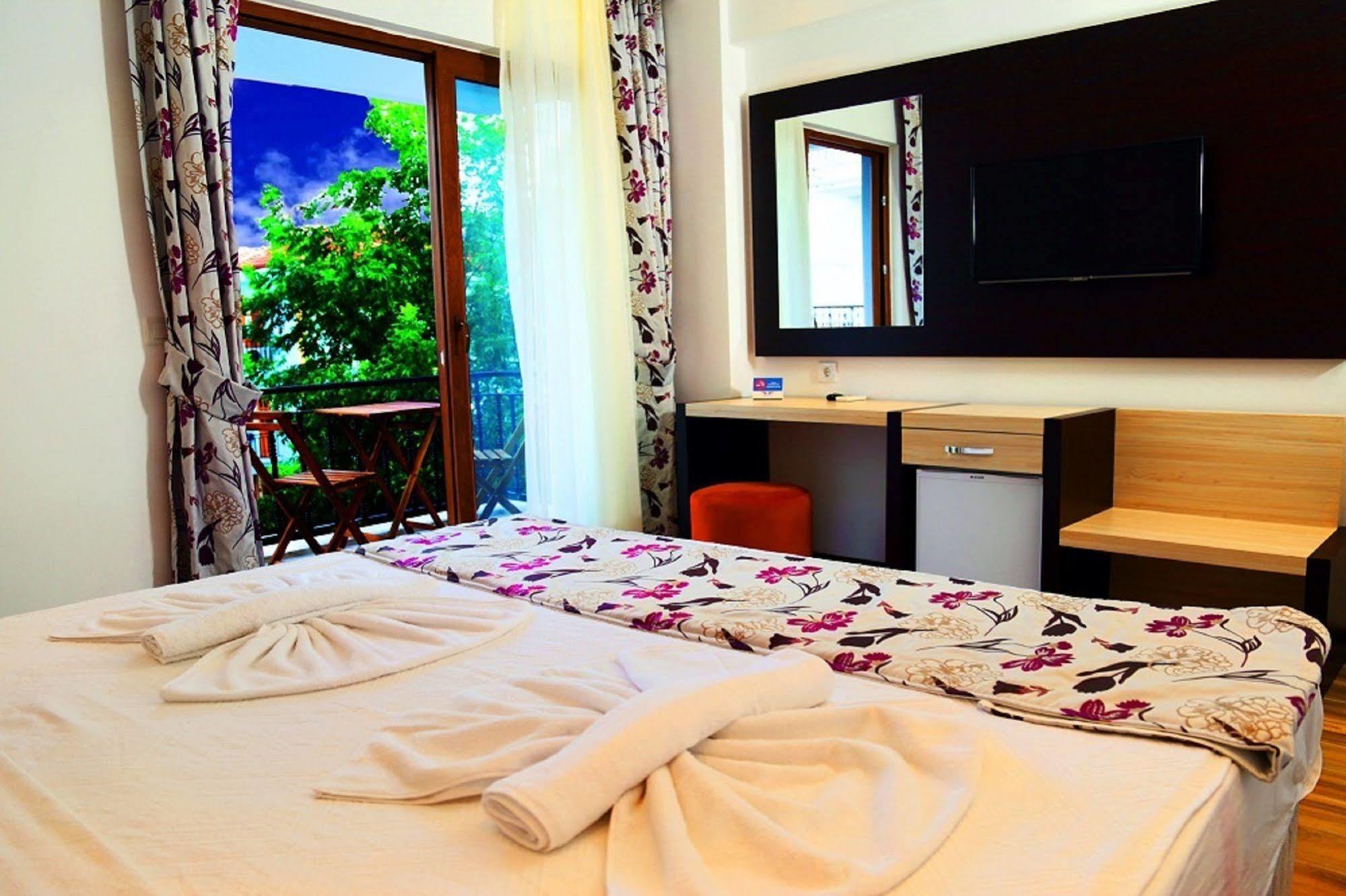 Hermes Otel Kaş Exterior foto